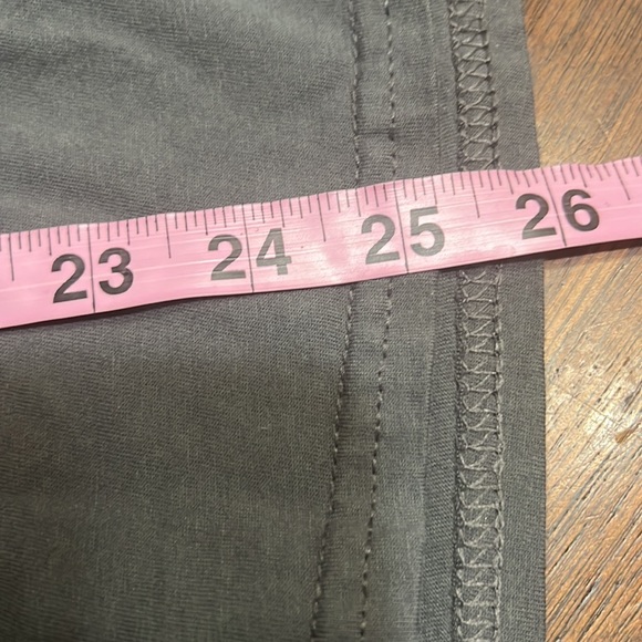 Chevy Trucks Logo T Shirt Gray and Cream Gildan NWOT Sz M - Picture 8 of 9